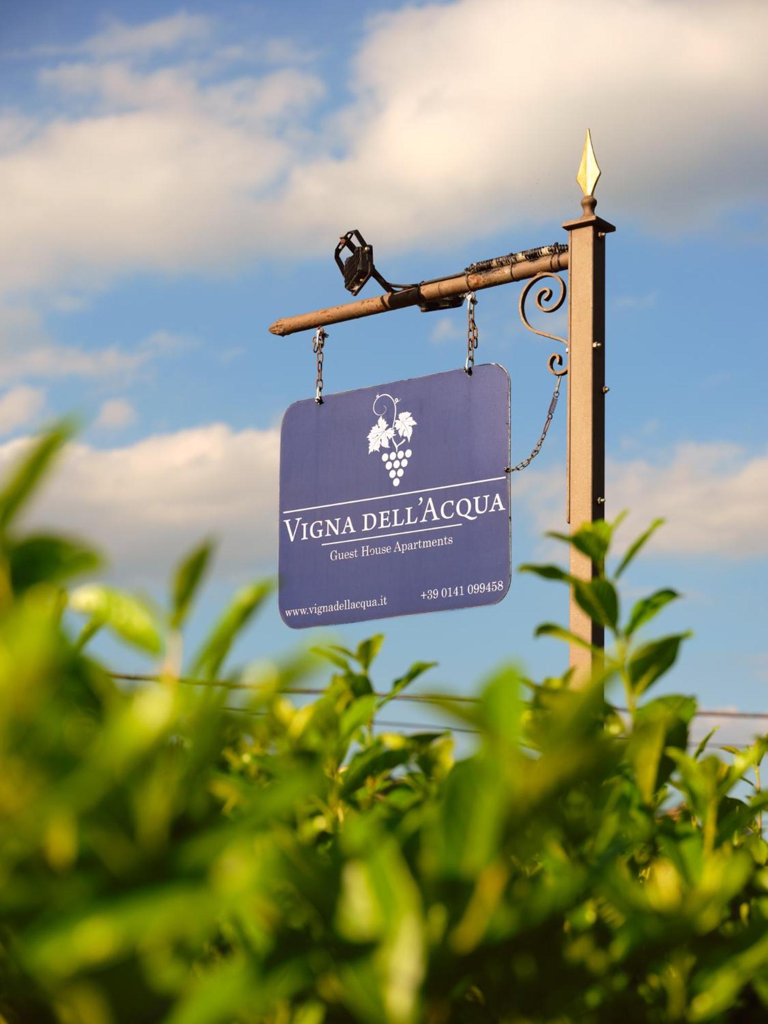 Willa Vigna Dell'Acqua Santo Stefano Belbo Zewnętrze zdjęcie